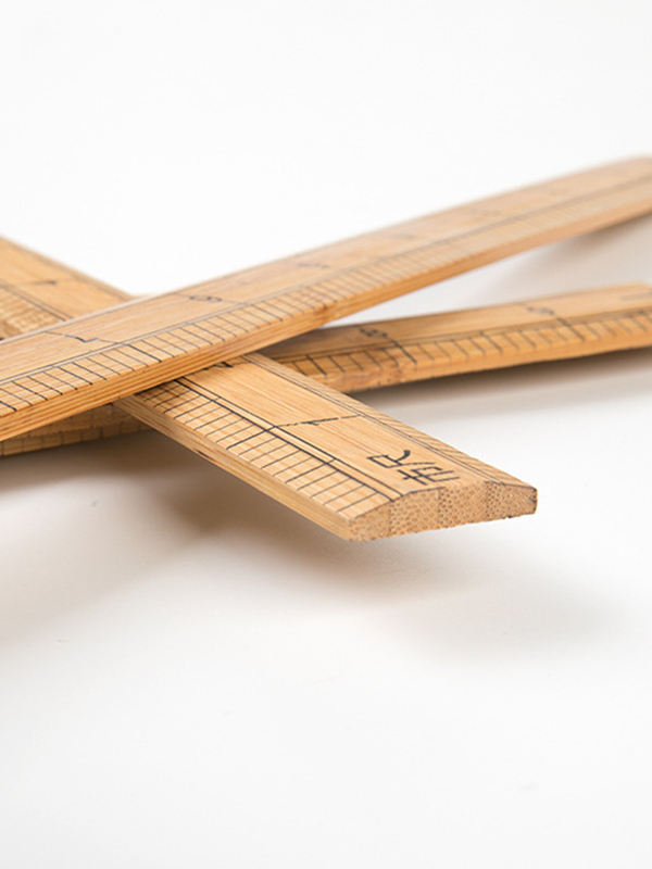 Krzywoliniowa linijka krawieck – Sewing Gauge Ruler recenzja i cena