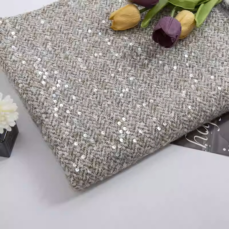 Jasnoszara tkanina tweedowa z  – Sewing Tweed Fabric recenzja i cena